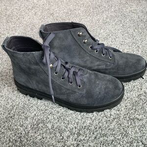 Naot Women's Gray Suede Ankle Boots